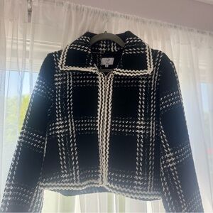 🖤 Black & White Tweed Plaid Cropped Jacket – Size L